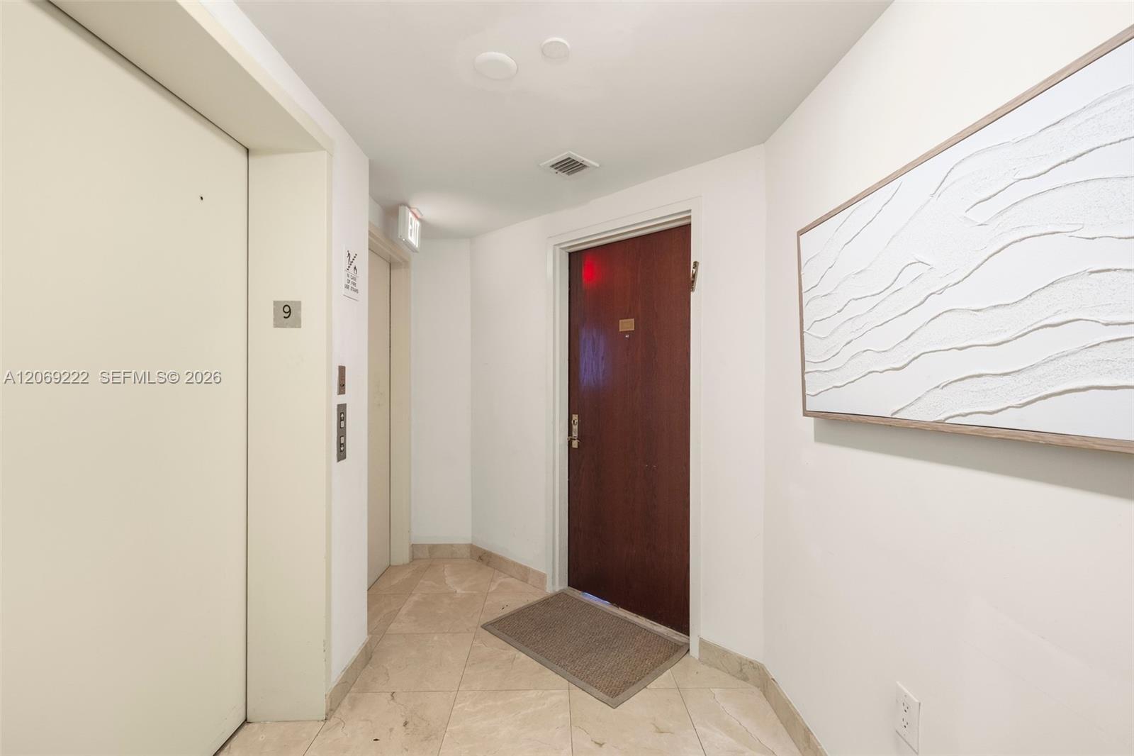9559 Collins Avenue S9-d Property Photo 2