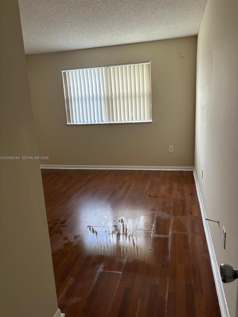 7200 Nw 179th Street 310 Property Photo 4
