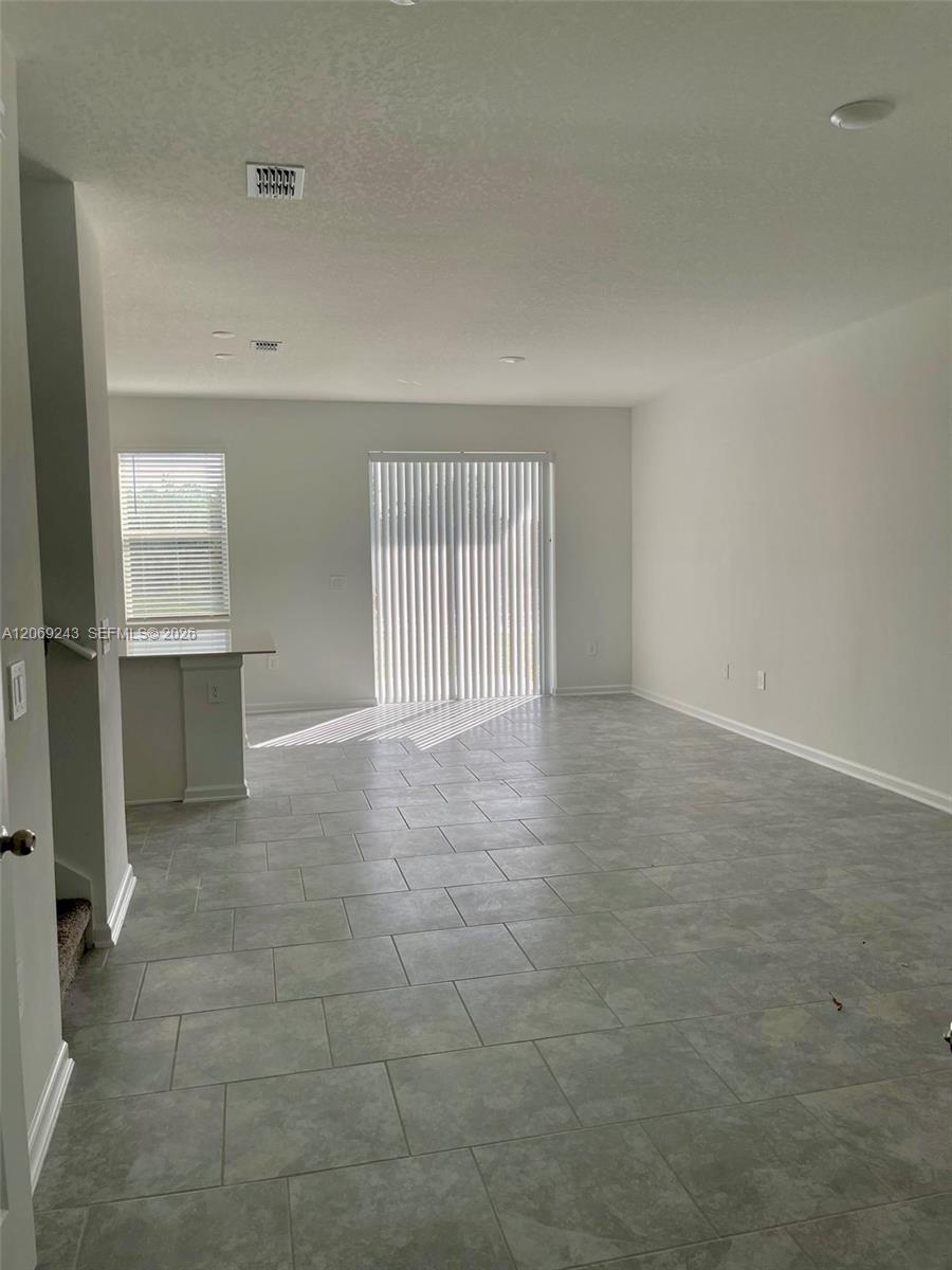 2837 Pierr Property Photo 6