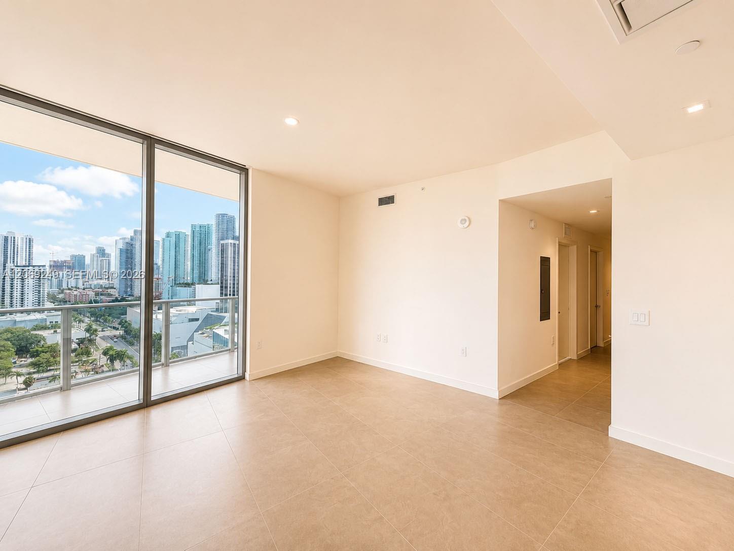 1400 Biscayne Boulevard 1807 Property Photo 8