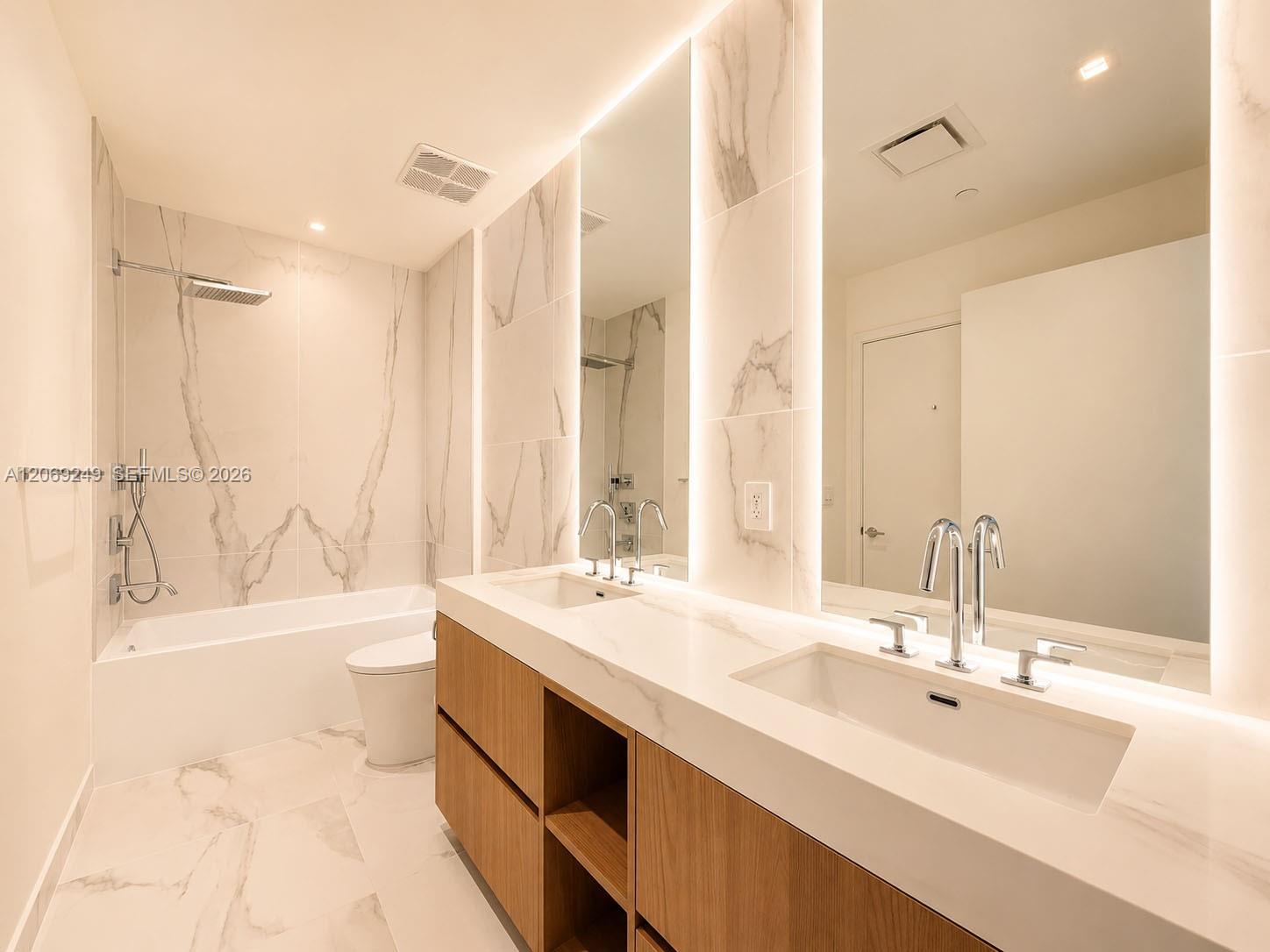 1400 Biscayne Boulevard 1807 Property Photo 12
