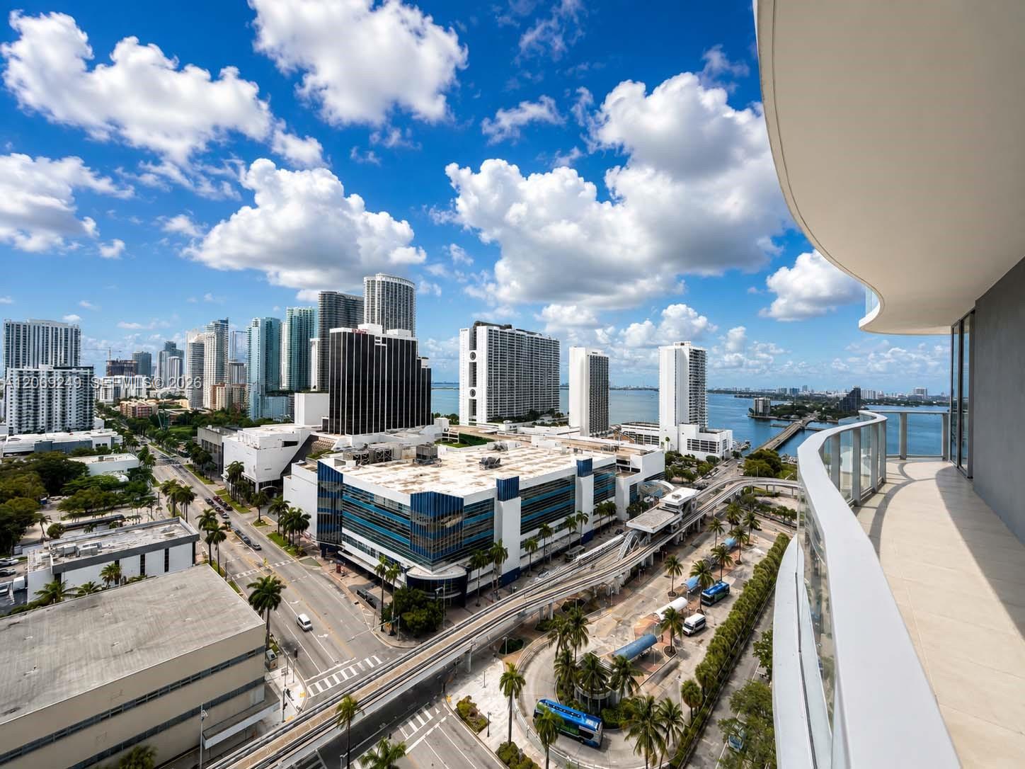 1400 Biscayne Boulevard 1807 Property Photo 15