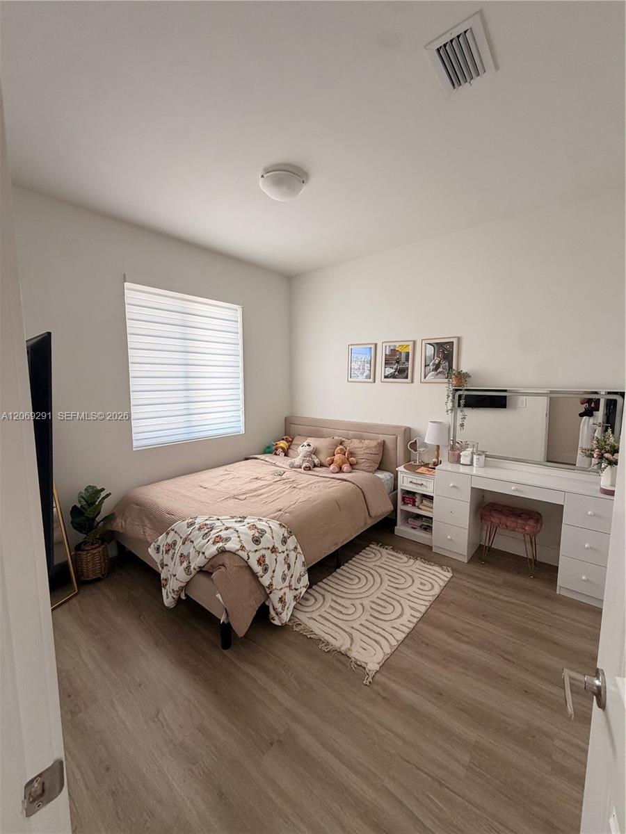 A12069291 Property Photo 11