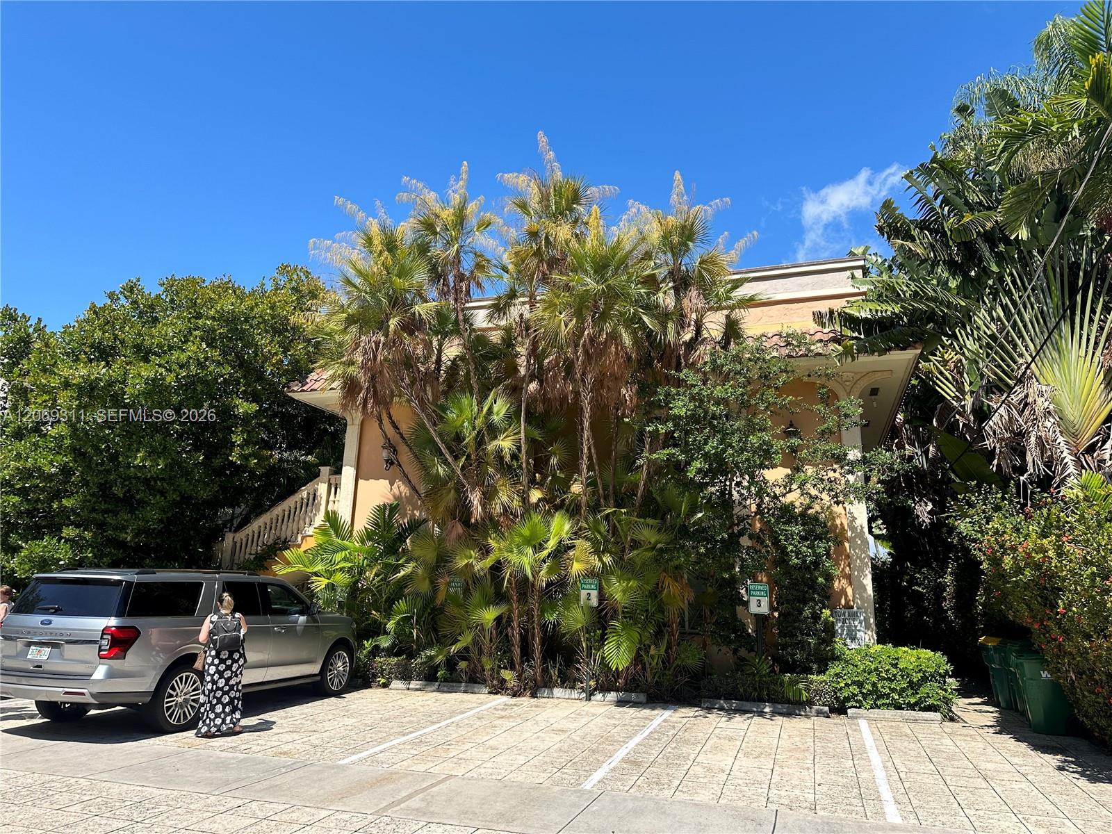 65 Hendricks Isle Property Photo 10