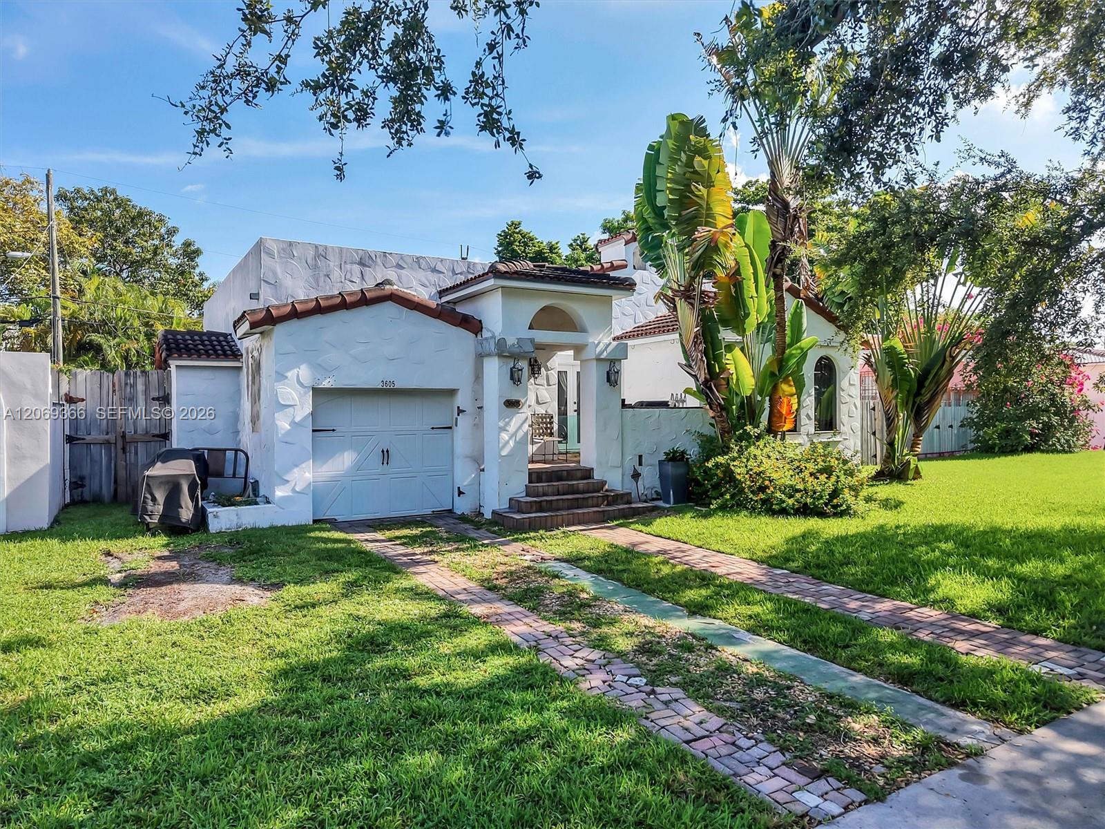 3605 Sw 18th Terrace Property Photo 1