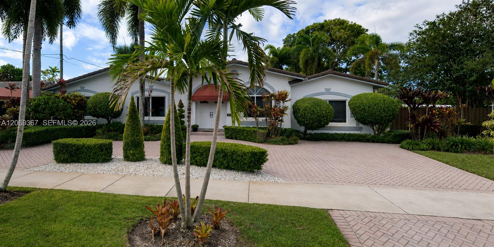 A12069367 Property Photo 1