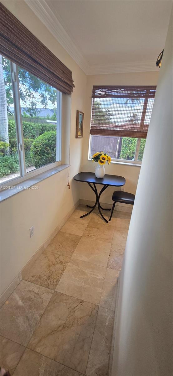 A12069367 Property Photo 10