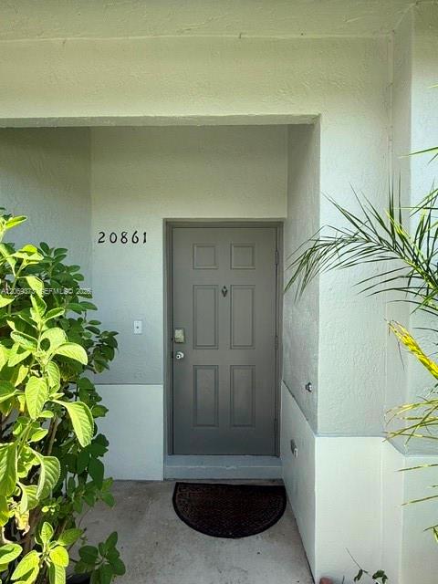 20861 Nw 3rd Lane 20861 Property Photo 3