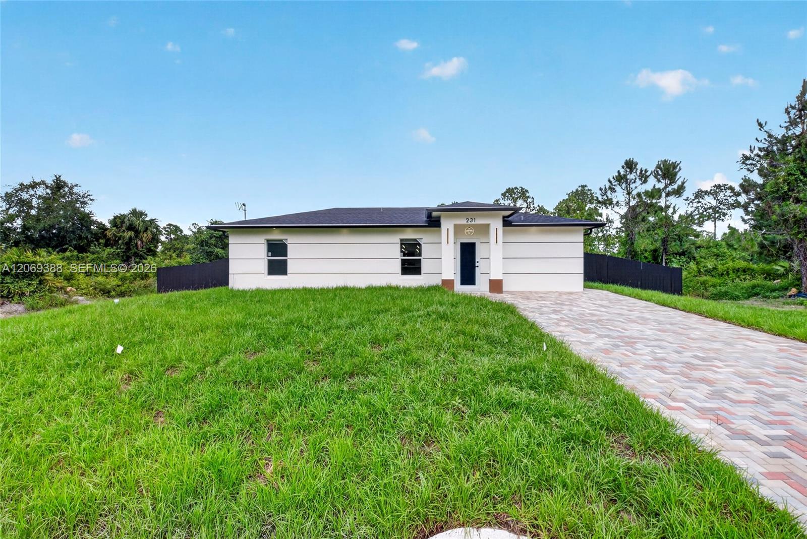 231 Andalucia Avenue S Property Photo 2