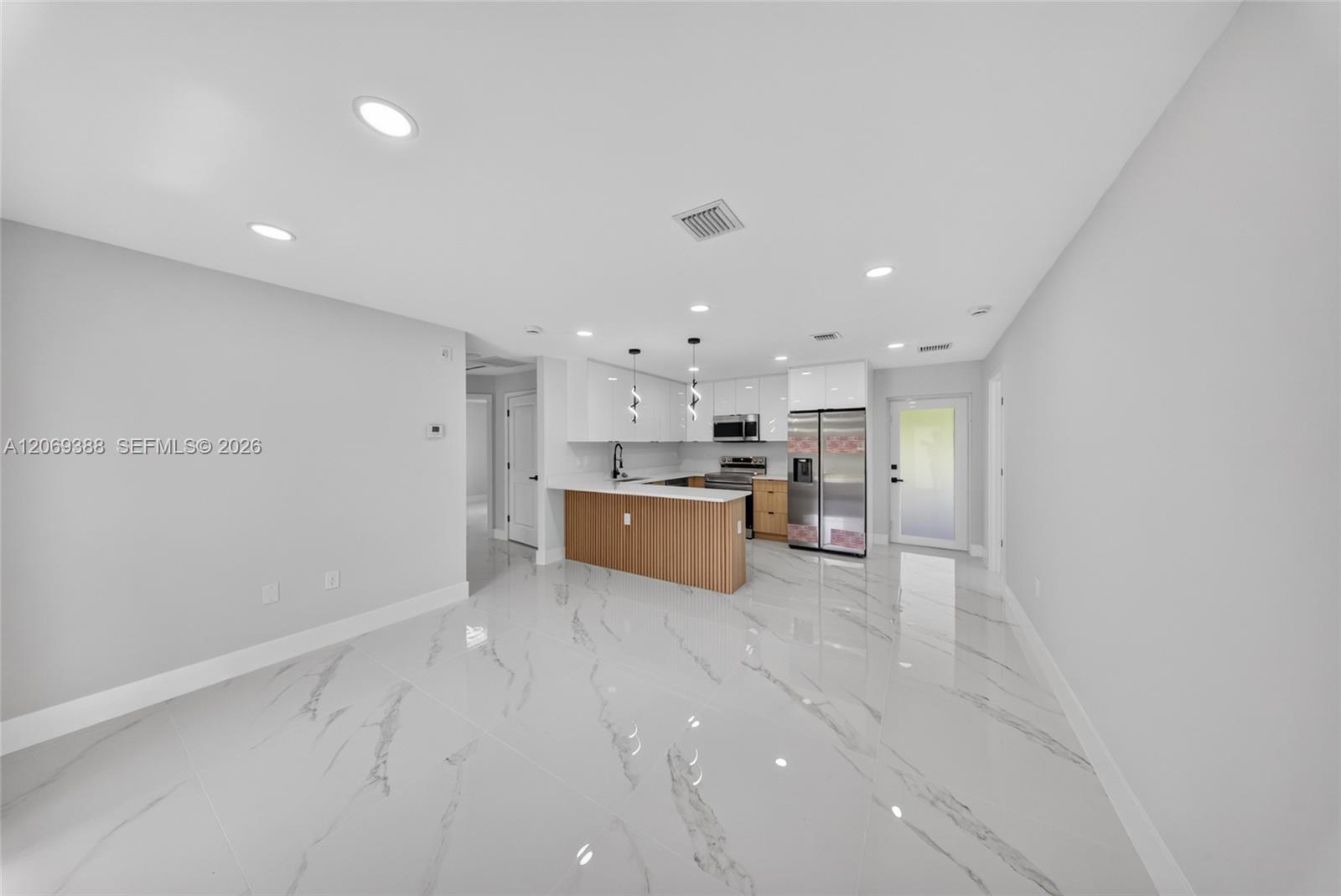 231 Andalucia Avenue S Property Photo 15