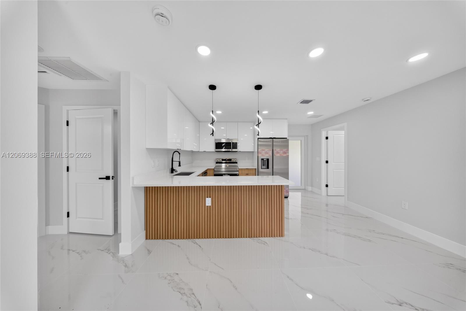 231 Andalucia Avenue S Property Photo 17