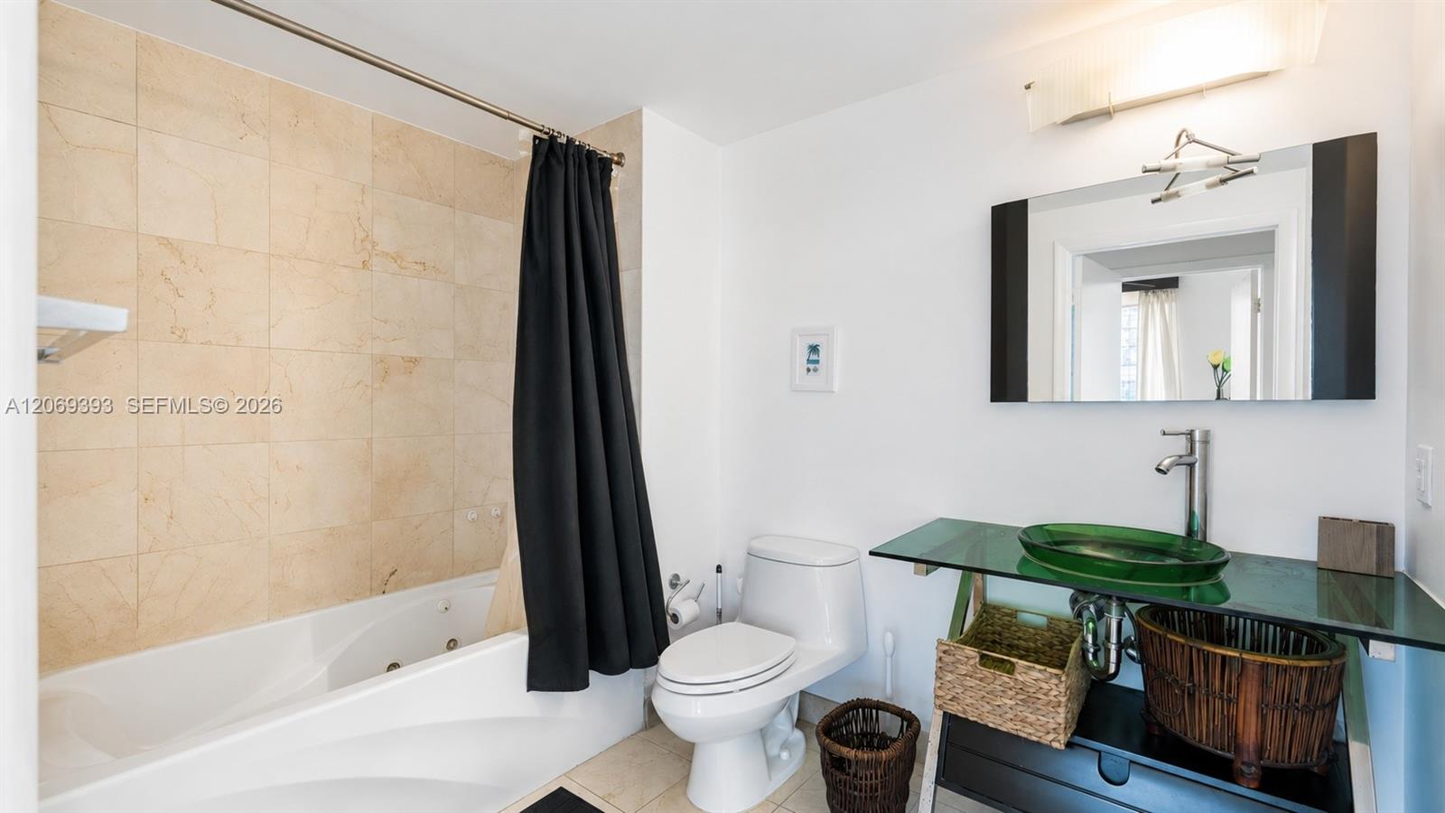 6365 Collins Avenue 2805 Property Photo 17