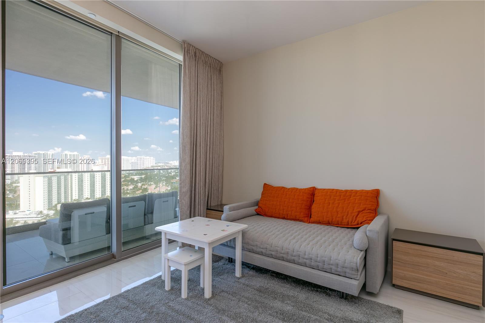 18975 Collins Avenue 1803 Property Photo 22