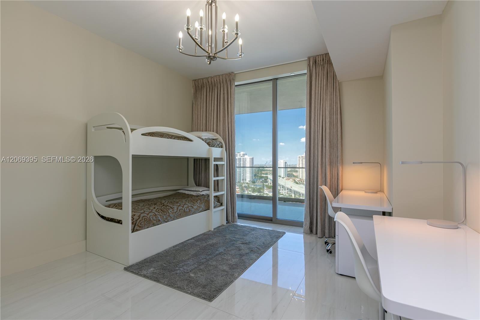 18975 Collins Avenue 1803 Property Photo 26