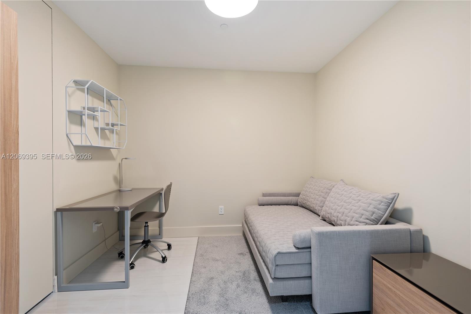 18975 Collins Avenue 1803 Property Photo 32