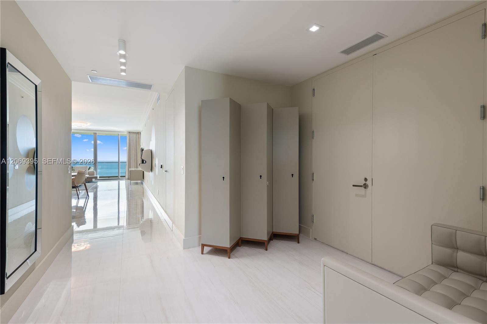 18975 Collins Avenue 1803 Property Photo 34