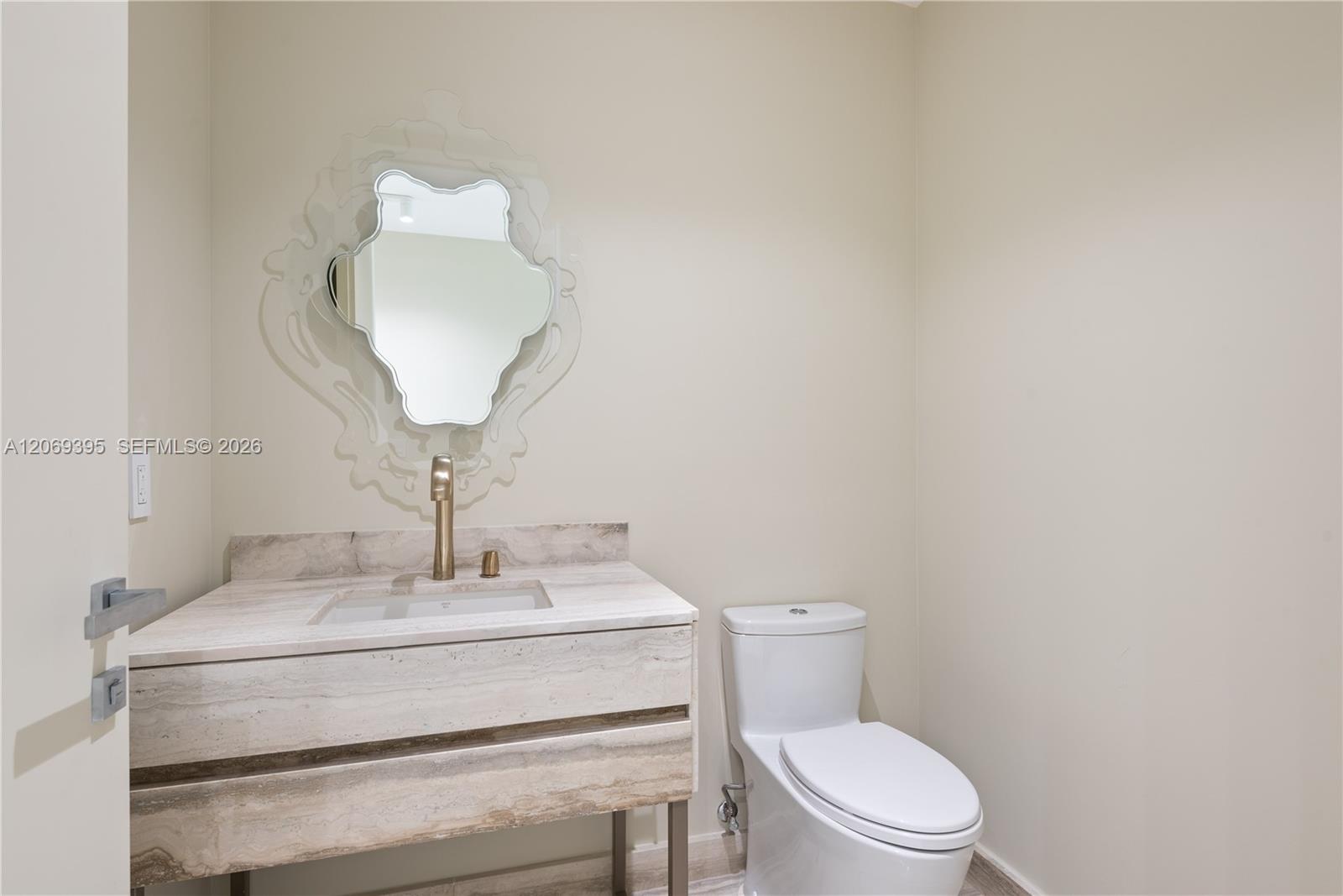 18975 Collins Avenue 1803 Property Photo 36