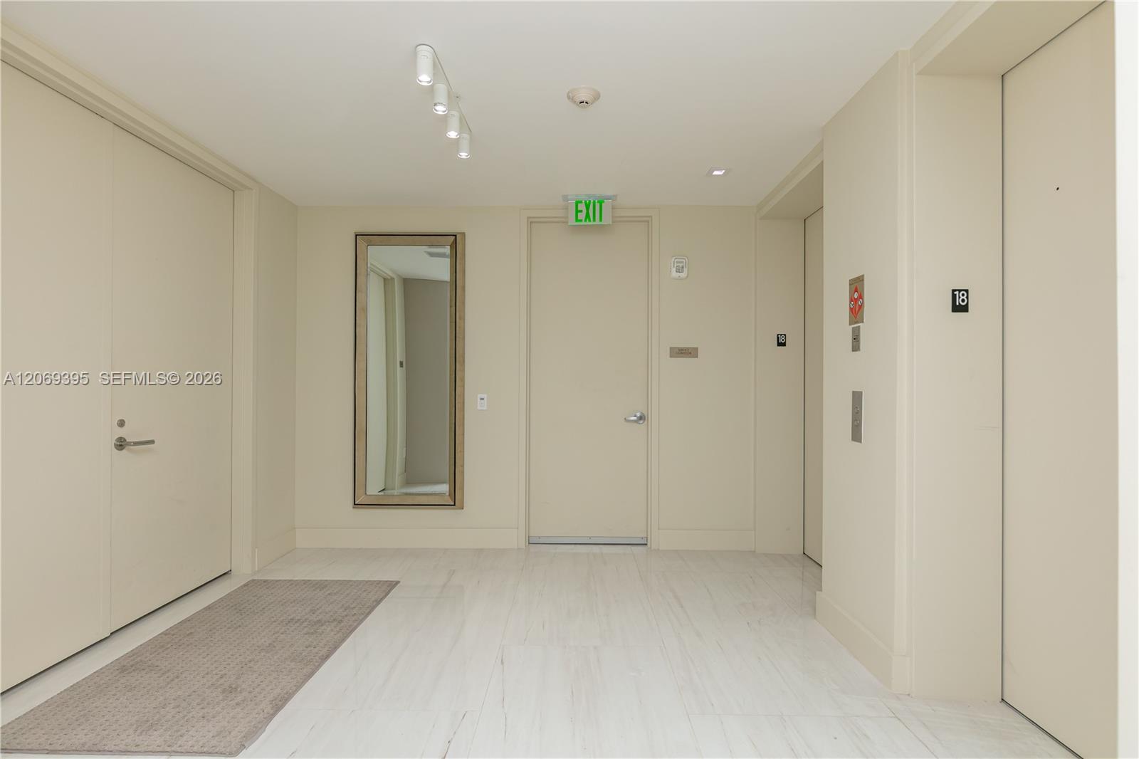18975 Collins Avenue 1803 Property Photo 49