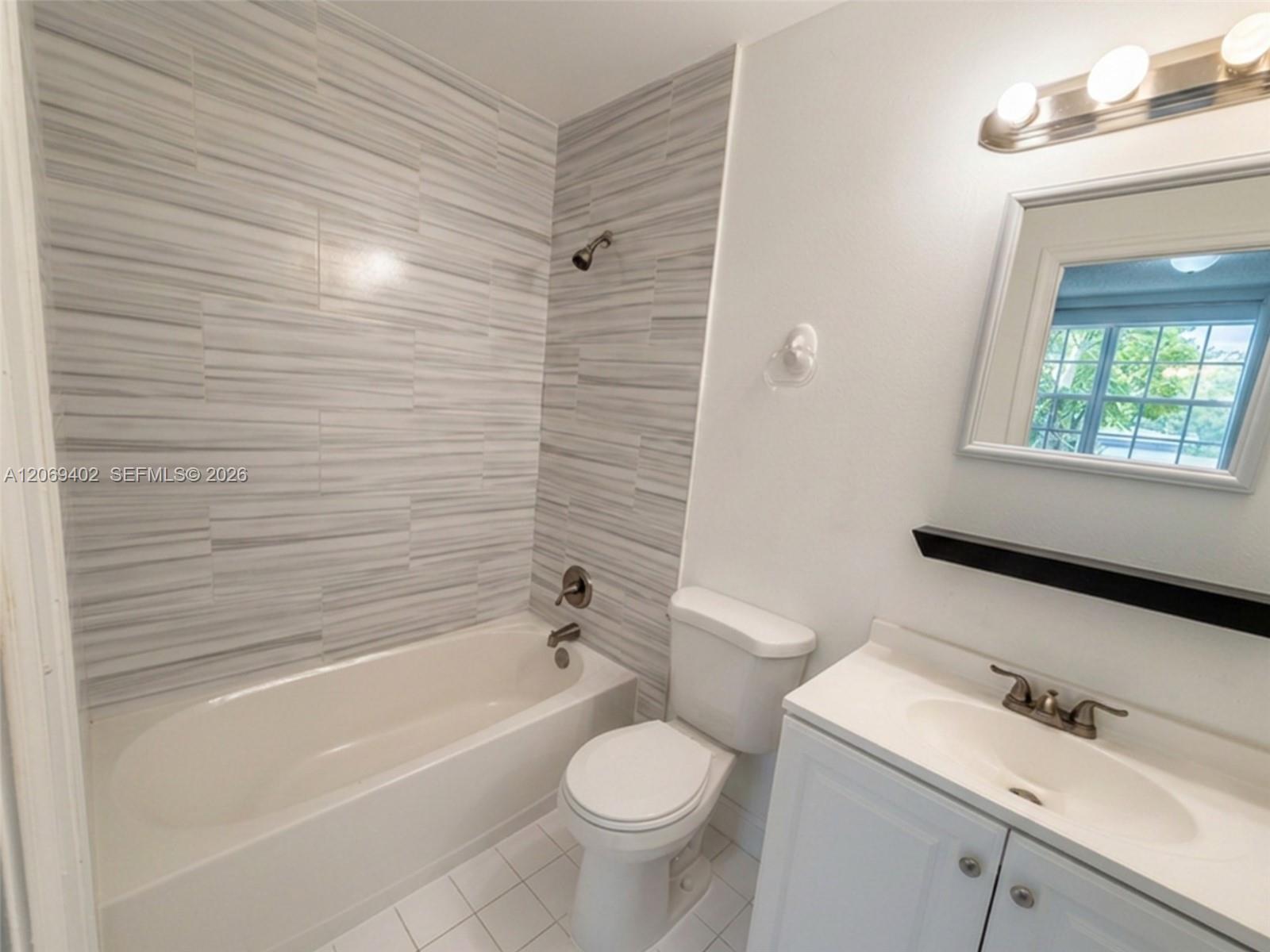3152 Sw 49th Street 126 Property Photo 8