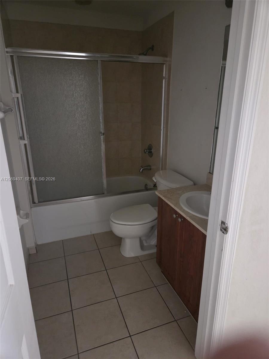 10855 Nw 88th Terrace 103 Property Photo 19
