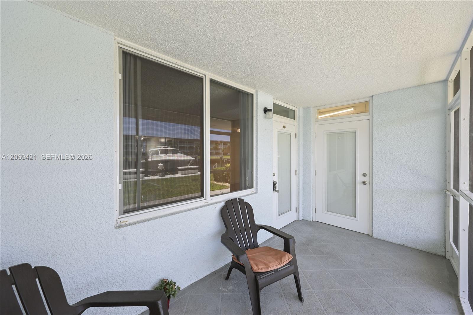 104 Paradise Harbour Boulevard 114 Property Photo 1