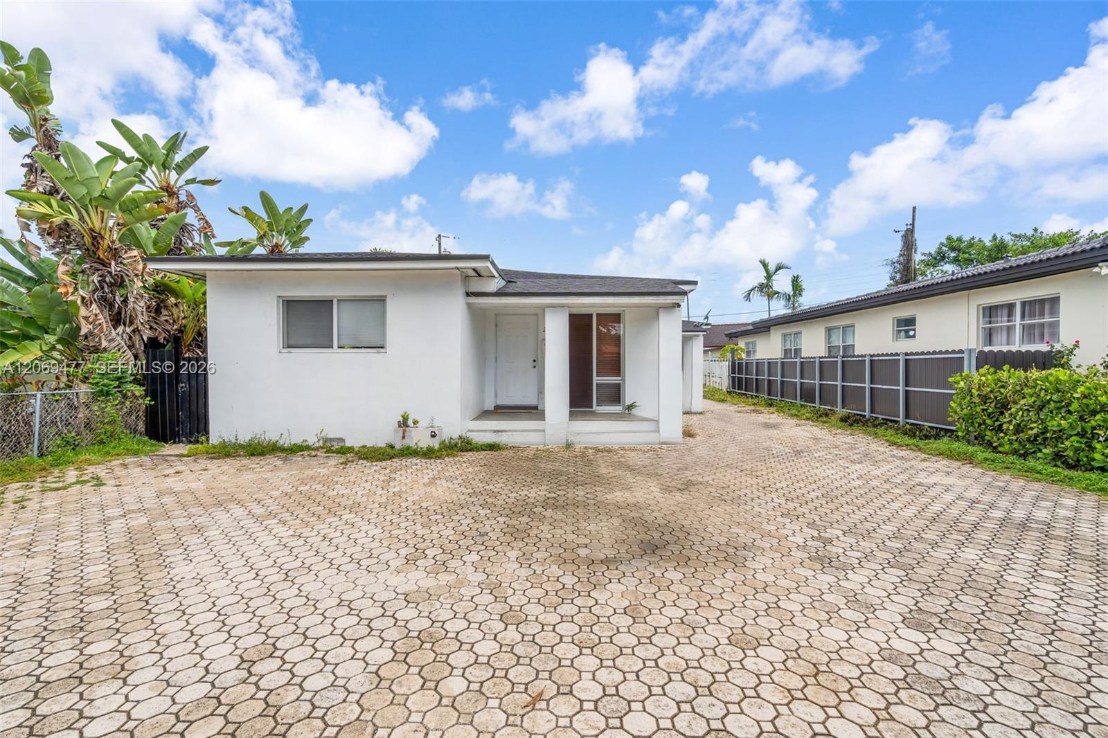 540 Beacom Boulevard Property Photo 2