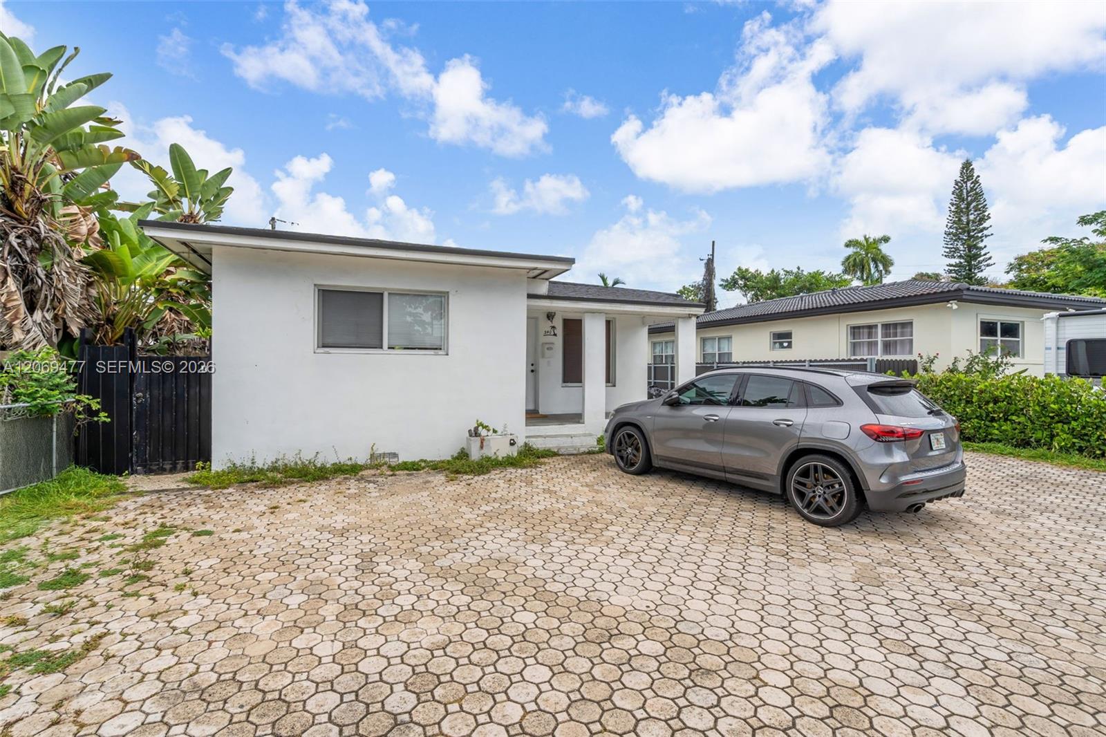 540 Beacom Boulevard Property Photo 3
