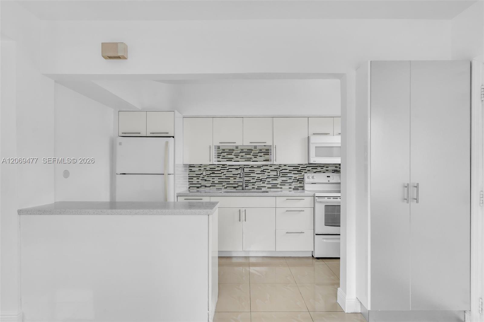 540 Beacom Boulevard Property Photo 10