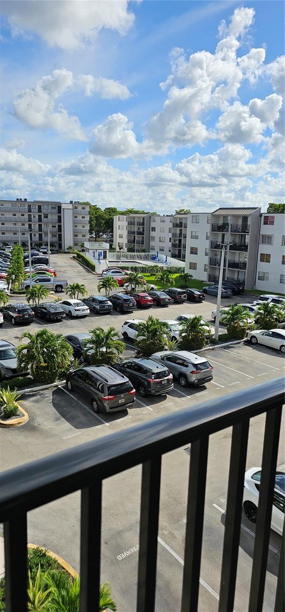 14170 Sw 84th Street 402-f Property Photo 6