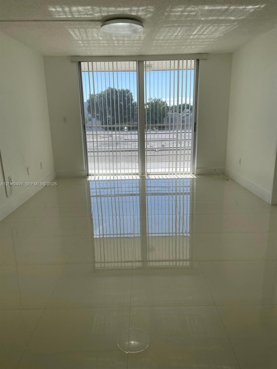 14170 Sw 84th Street 402-f Property Photo 26