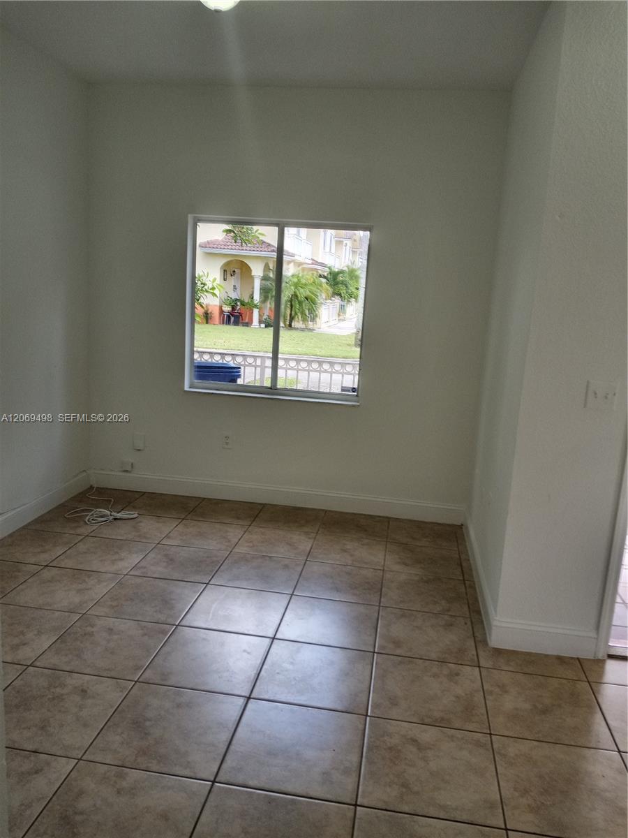7427 Nw 181st Terrace 7427 Property Photo 4