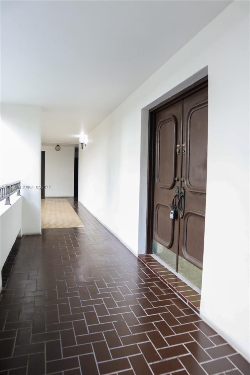 13951 Kendale Lakes Circle 310a Property Photo 10