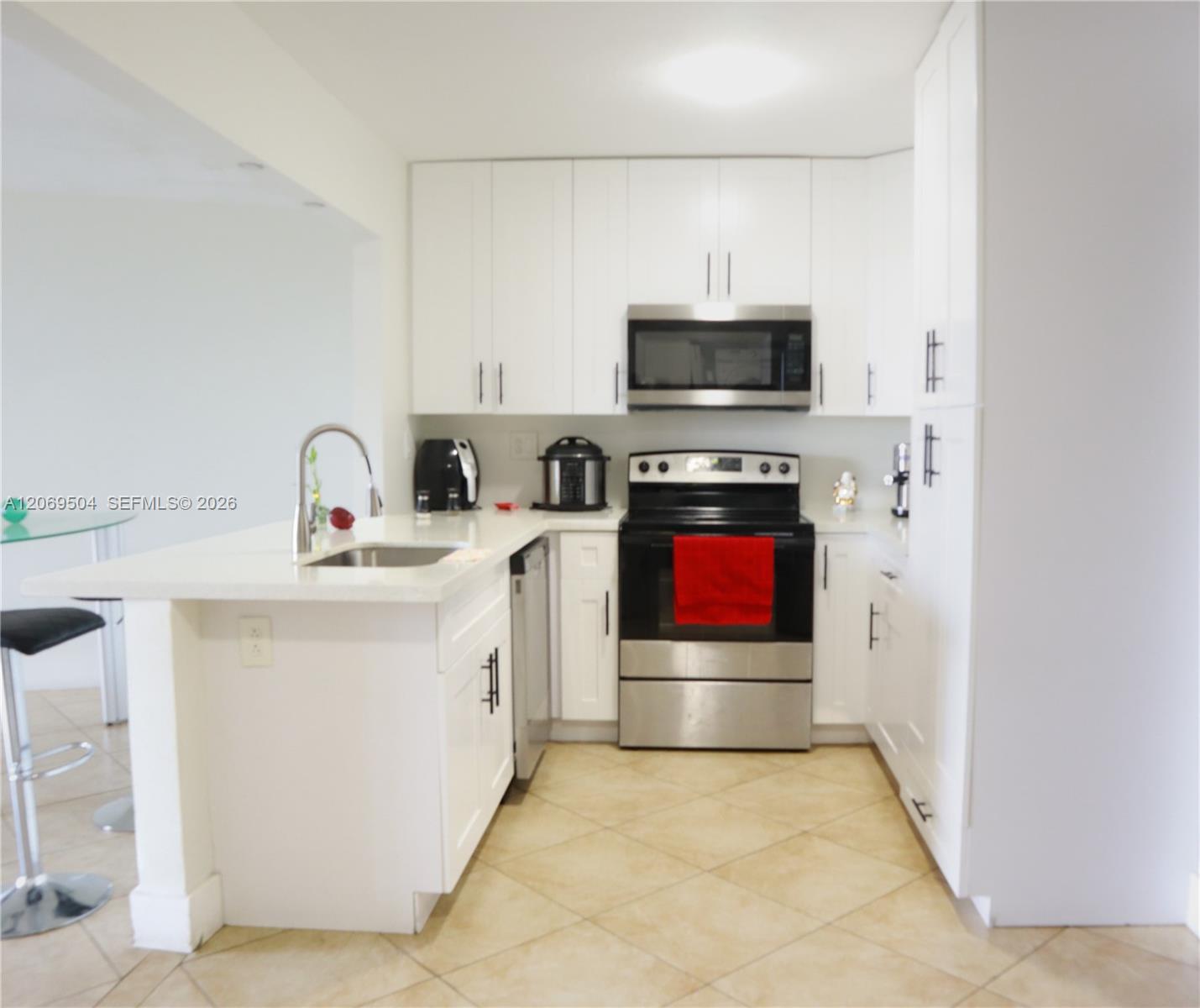 13951 Kendale Lakes Circle 310a Property Photo 11
