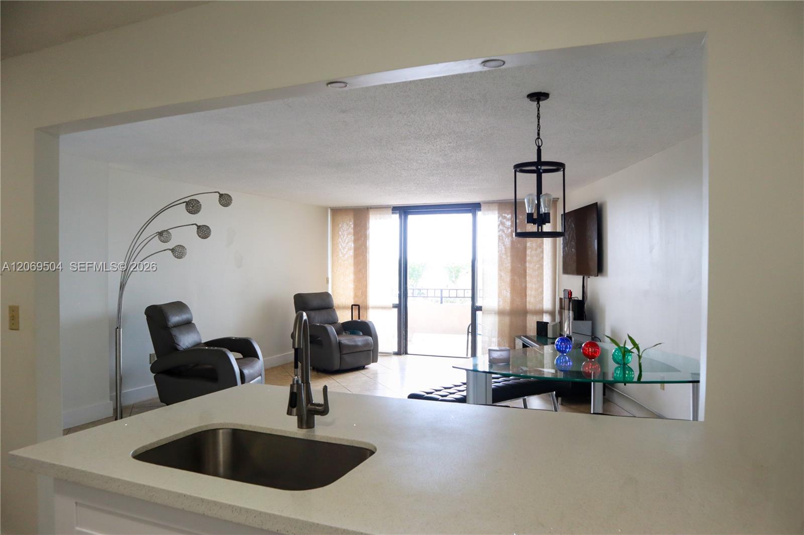 13951 Kendale Lakes Circle 310a Property Photo 12