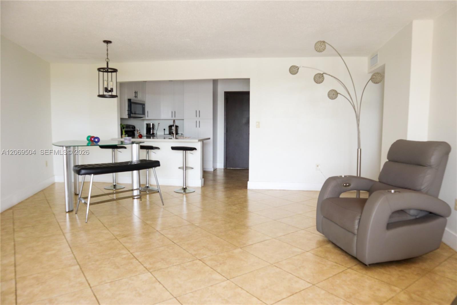 13951 Kendale Lakes Circle 310a Property Photo 15