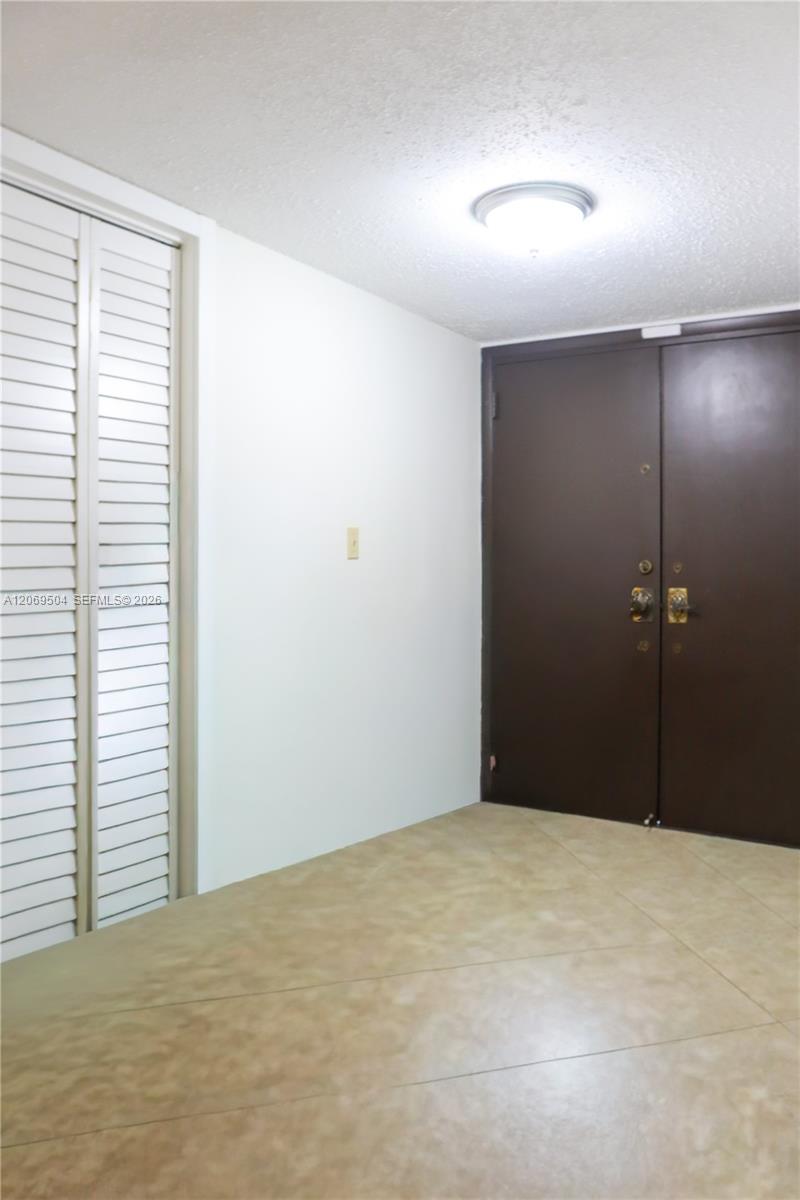 13951 Kendale Lakes Circle 310a Property Photo 18