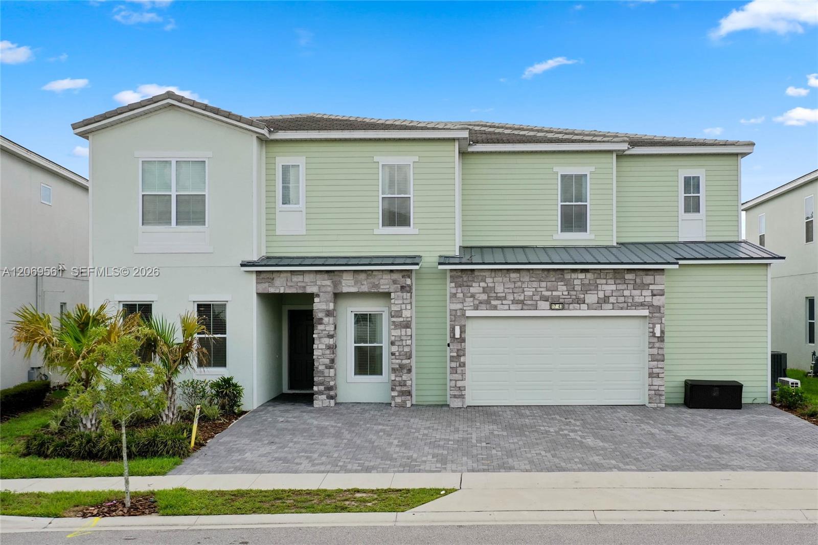 1743 Oak Blossom Drive Property Photo 1