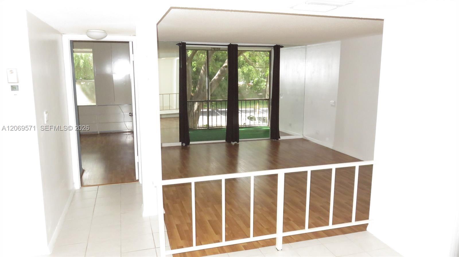 A12069571 Property Photo 10