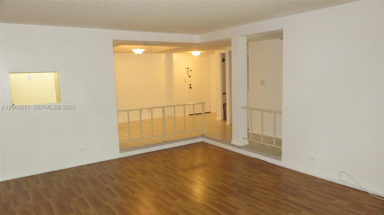 A12069571 Property Photo 11