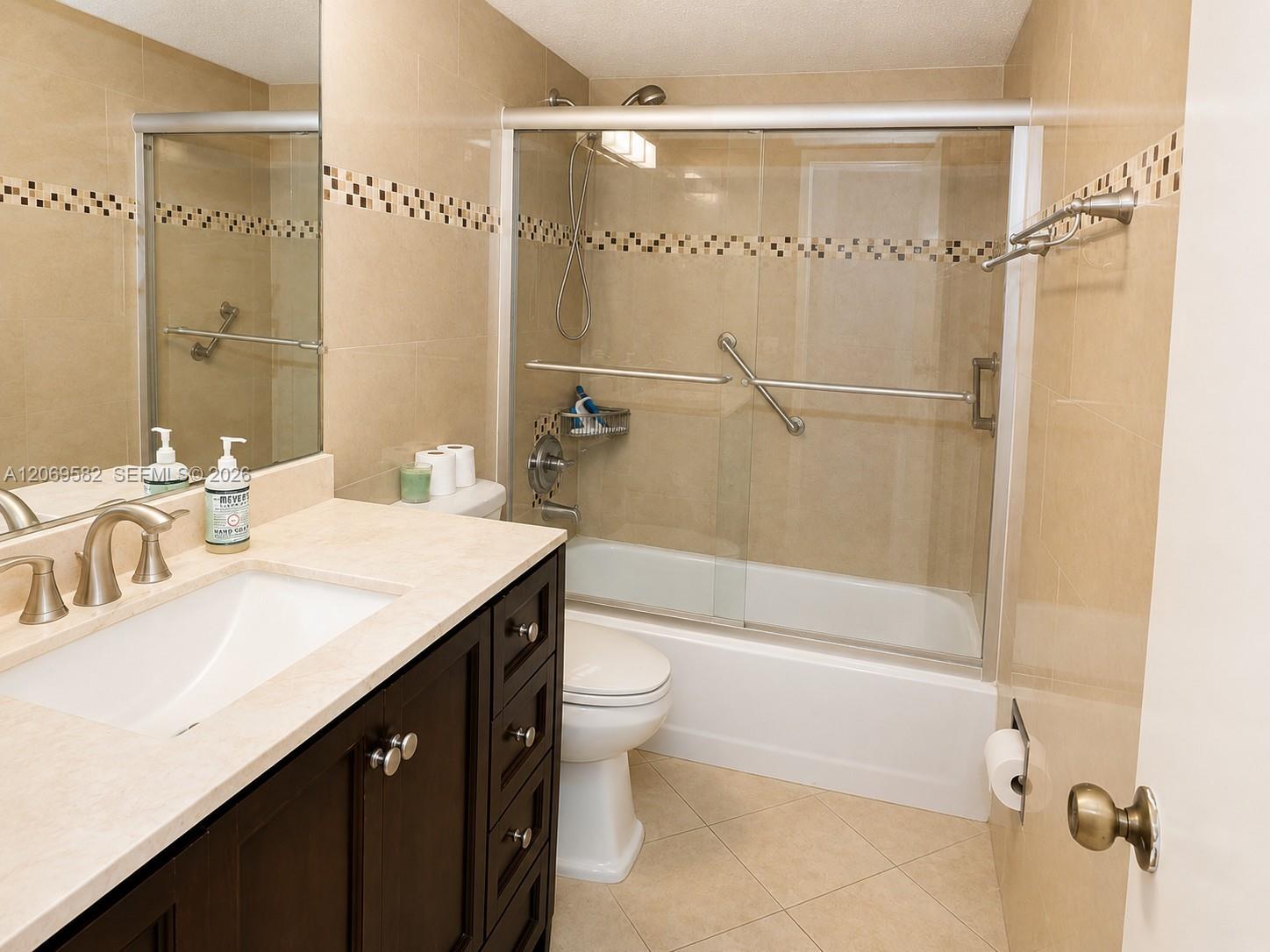 6700 Cypress Road 507 Property Photo 9