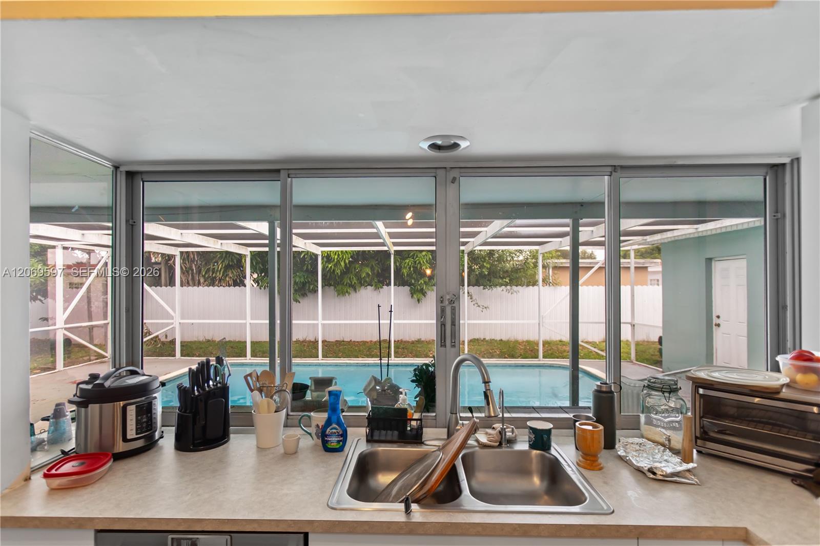 7531 Harbour Boulevard Property Photo 15