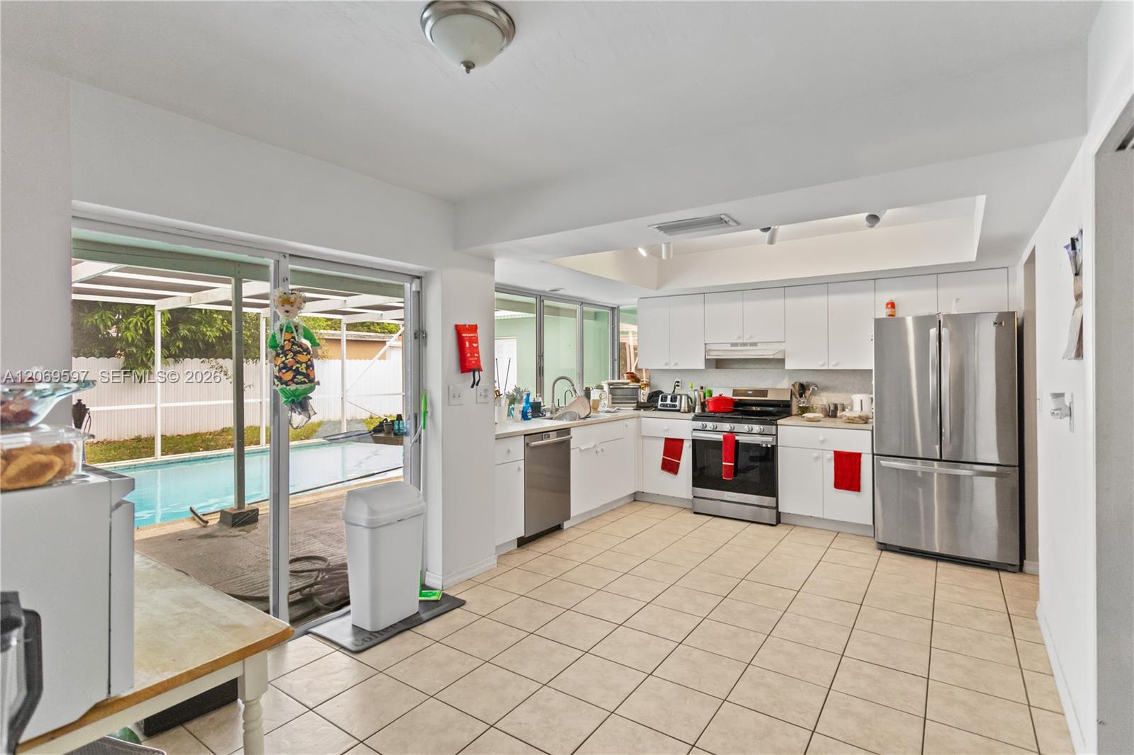 7531 Harbour Boulevard Property Photo 17