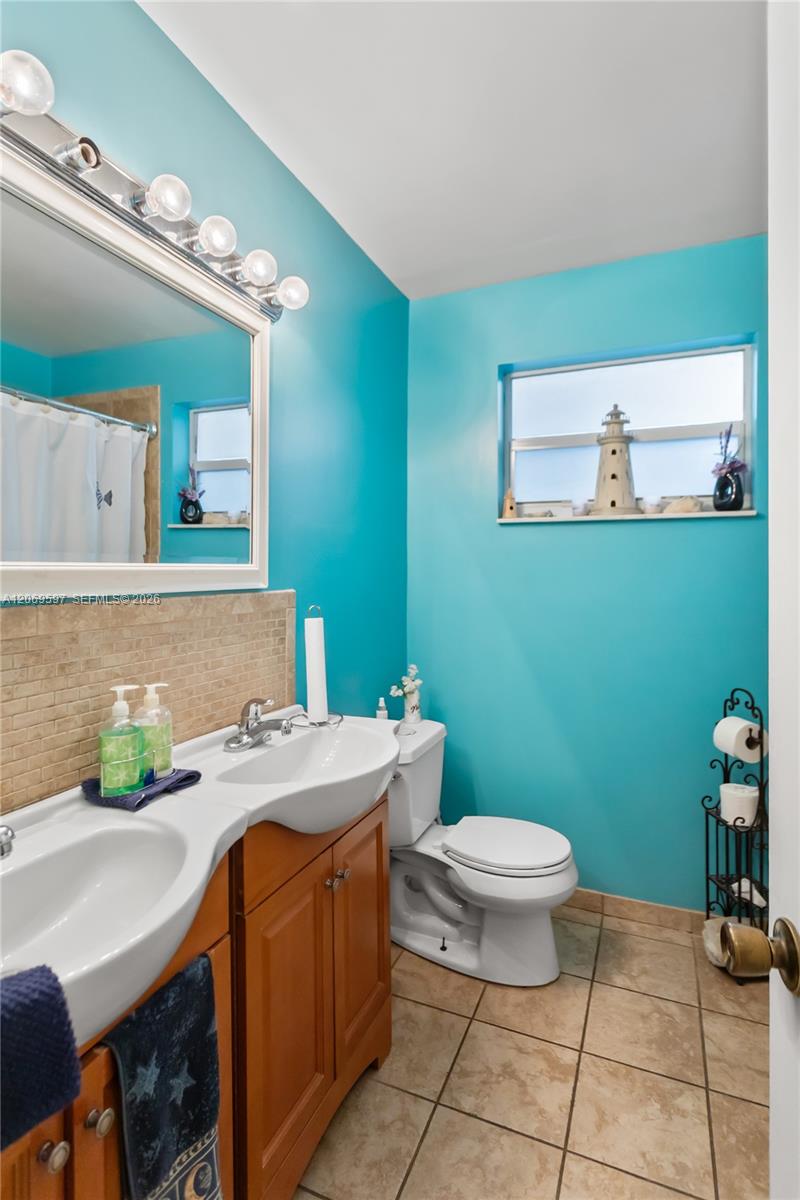 7531 Harbour Boulevard Property Photo 26