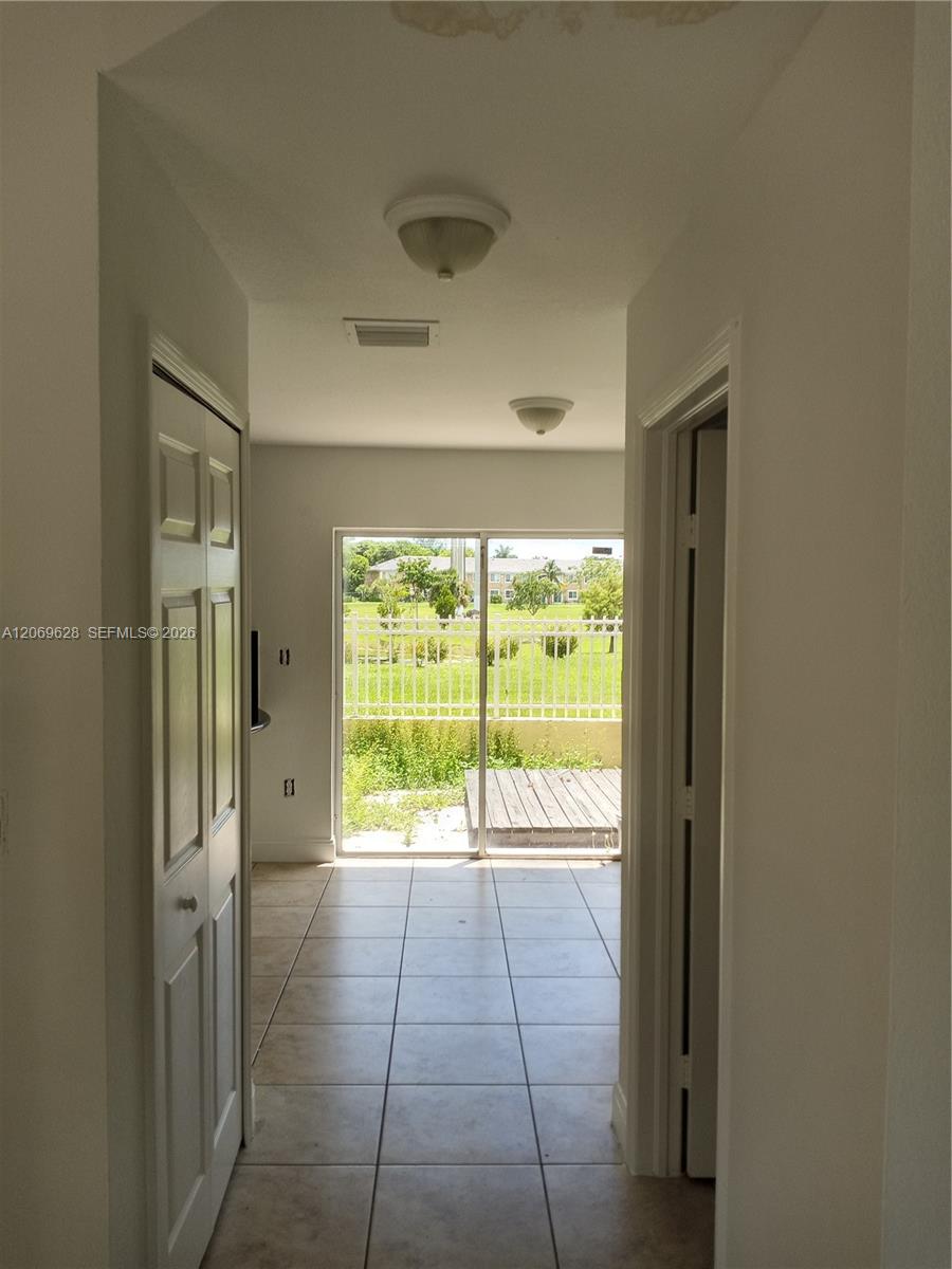 18125 Nw 74th Court 18125 Property Photo 7