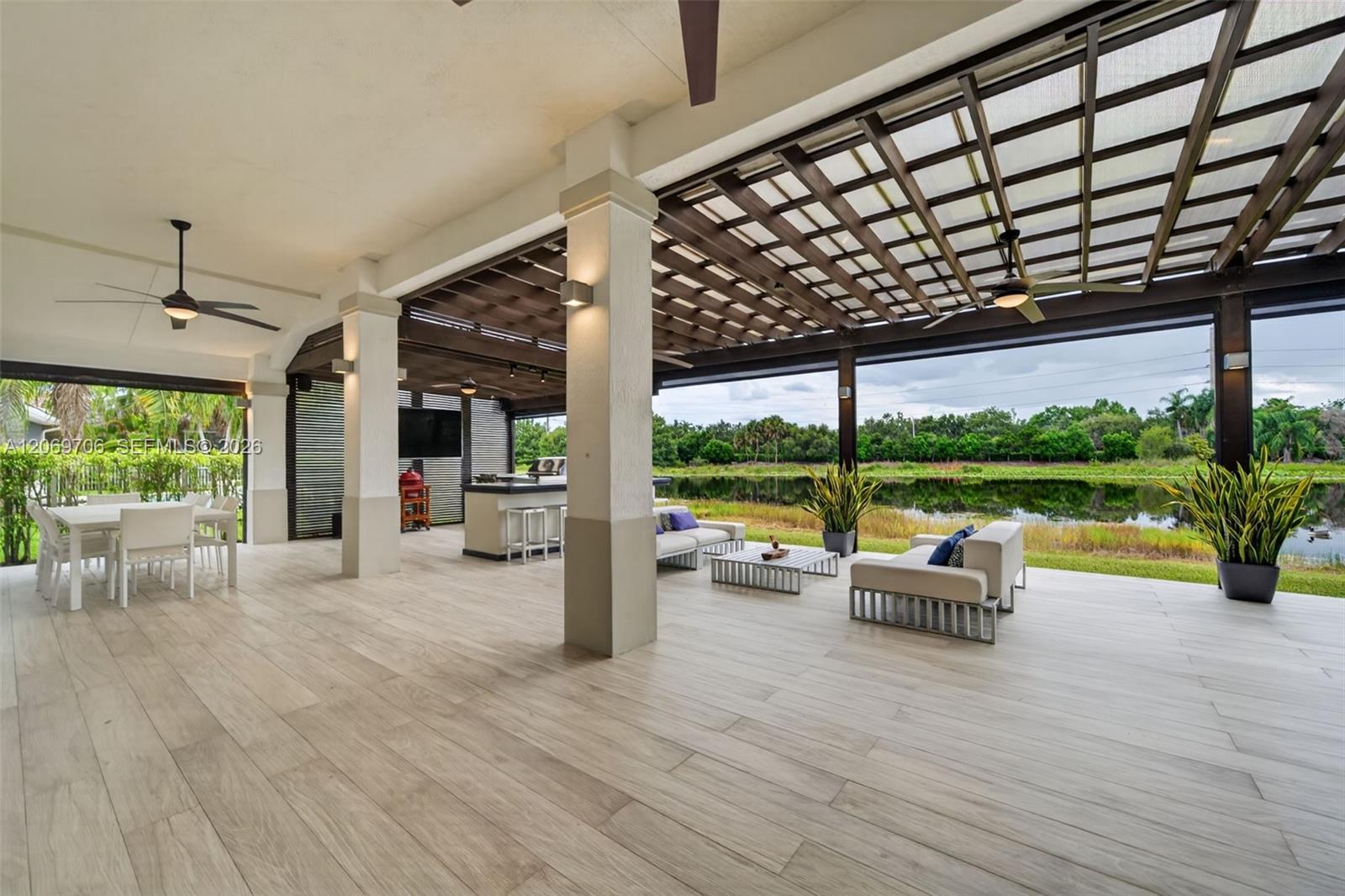 2126 Quail Roost Drive Property Photo 24
