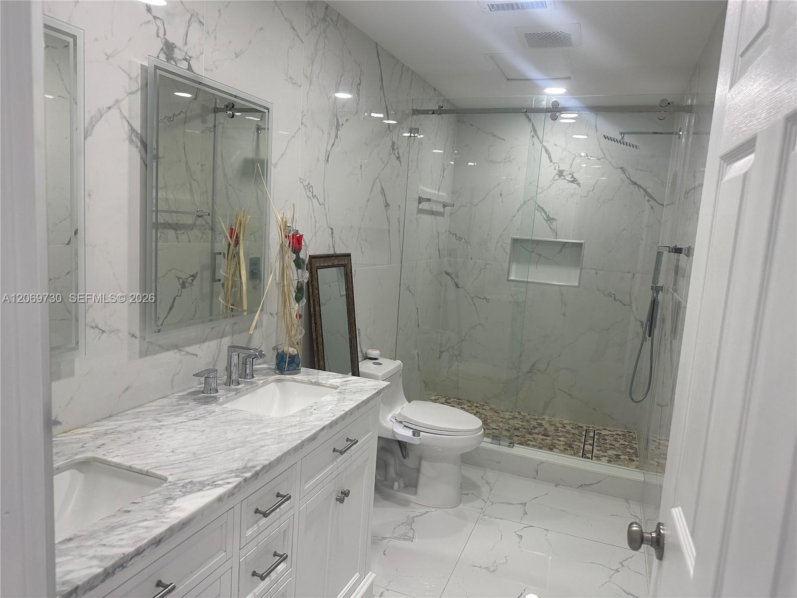 1051 Sw 99th Avenue Property Photo 20