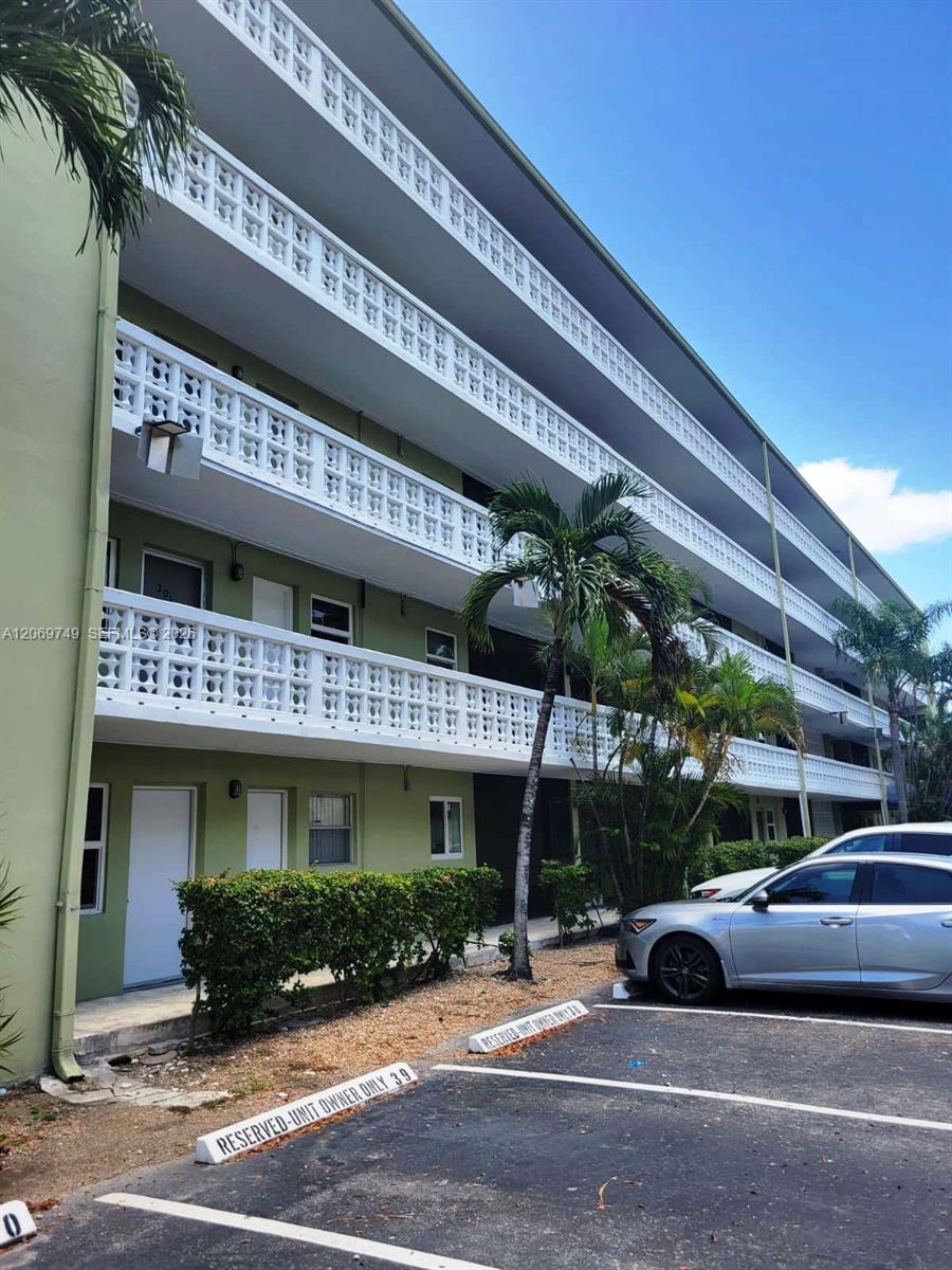 1425 Arthur Street 101A Property Photo 1