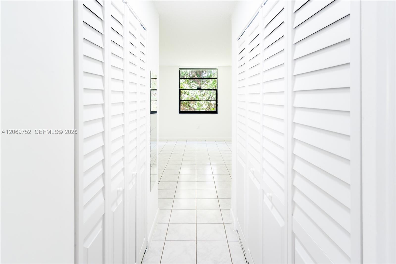 A12069752 Property Photo 17