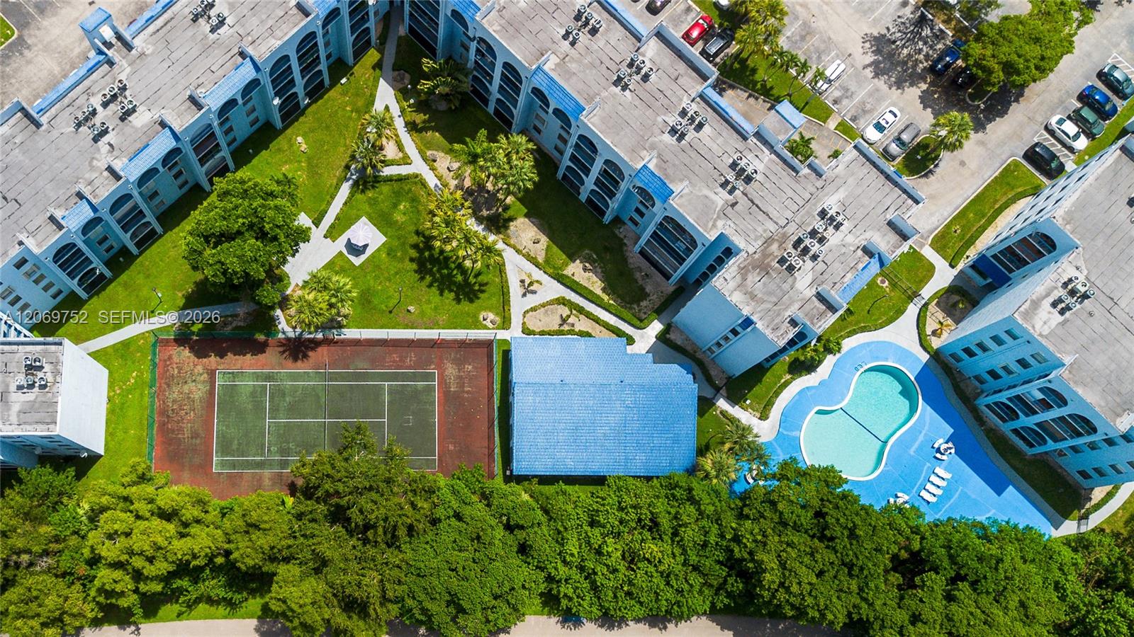 A12069752 Property Photo 24