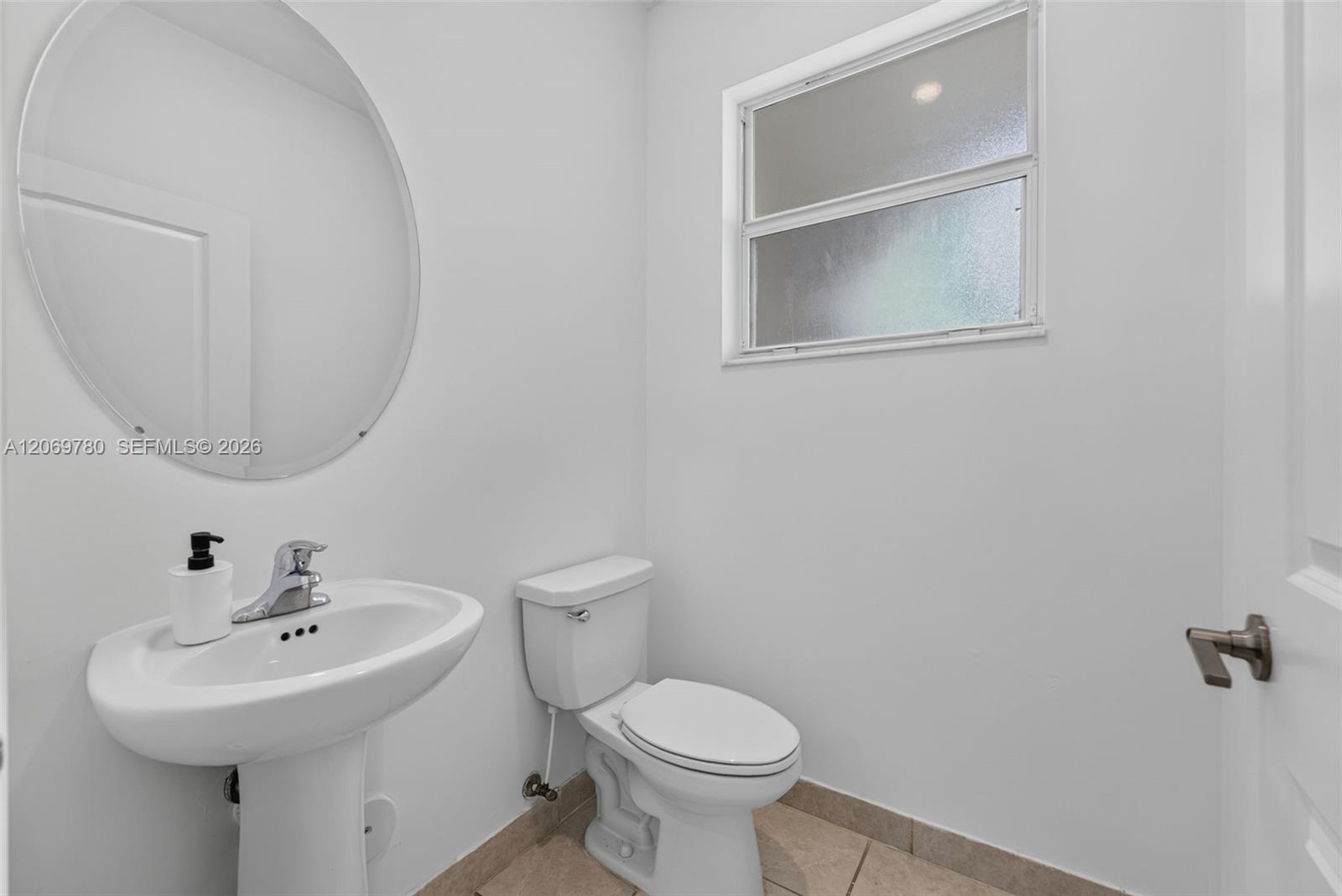 1586 Se 27th Terrace 1586 Property Photo 18